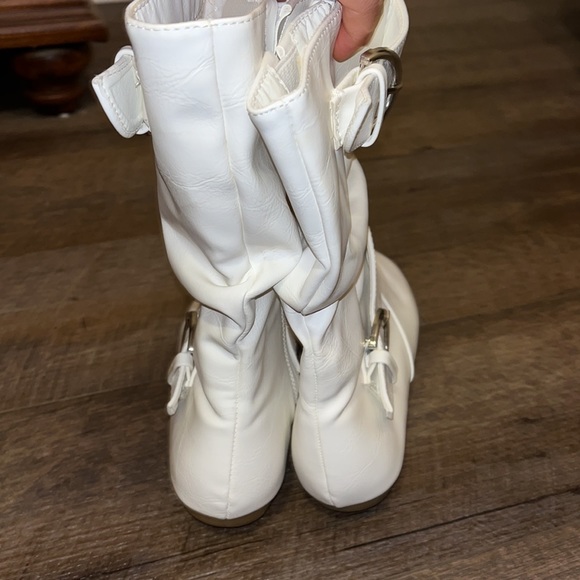 Girls White Link Boots Size 3 - Picture 4 of 5